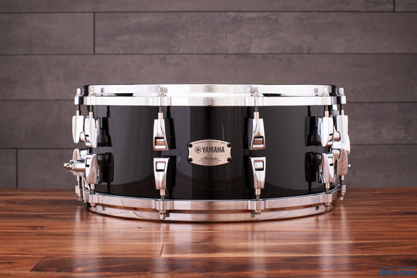 YAMAHA-14X6-ABSOLUTE-HYBRID-