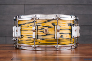 LUDWIG 14 X 6.5 CLASSIC MAPLE SNARE DRUM, LEMON OYSTER