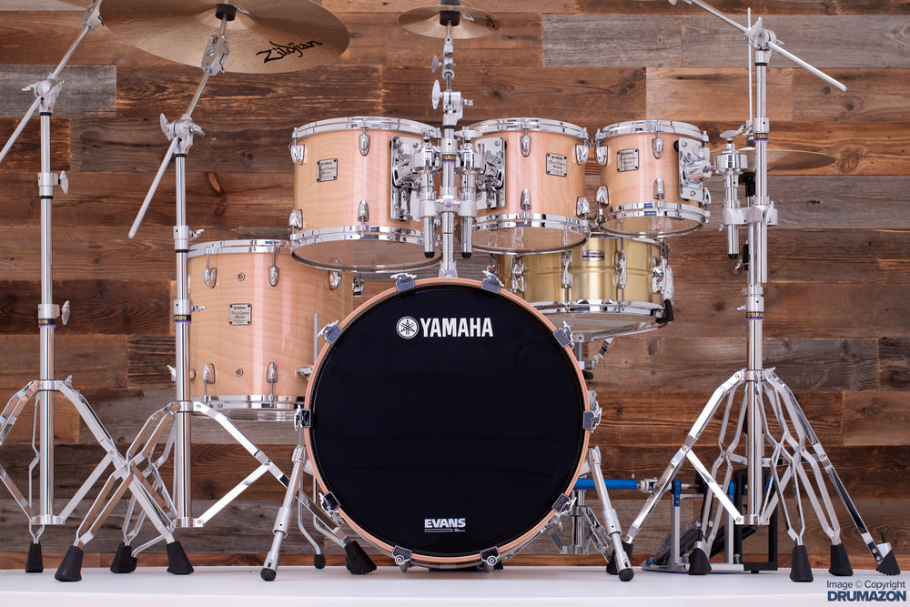 YAMAHA BIRCH CUSTOM ABSOLUTE 5 PIECE DRUM KIT, RED PEARL NATURAL