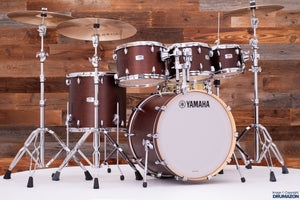 YAMAHA TOUR CUSTOM MAPLE 5 PIECE DRUM KIT, CHOCOLATE SATIN