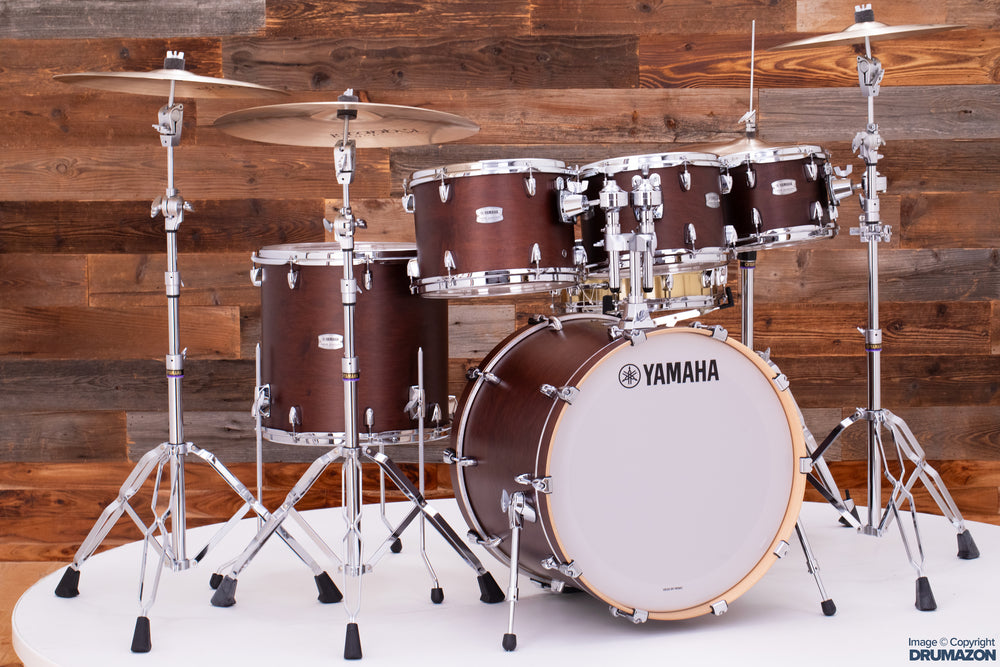 YAMAHA TOUR CUSTOM MAPLE 5 PIECE DRUM KIT CHOCOLATE SATIN Drumazon