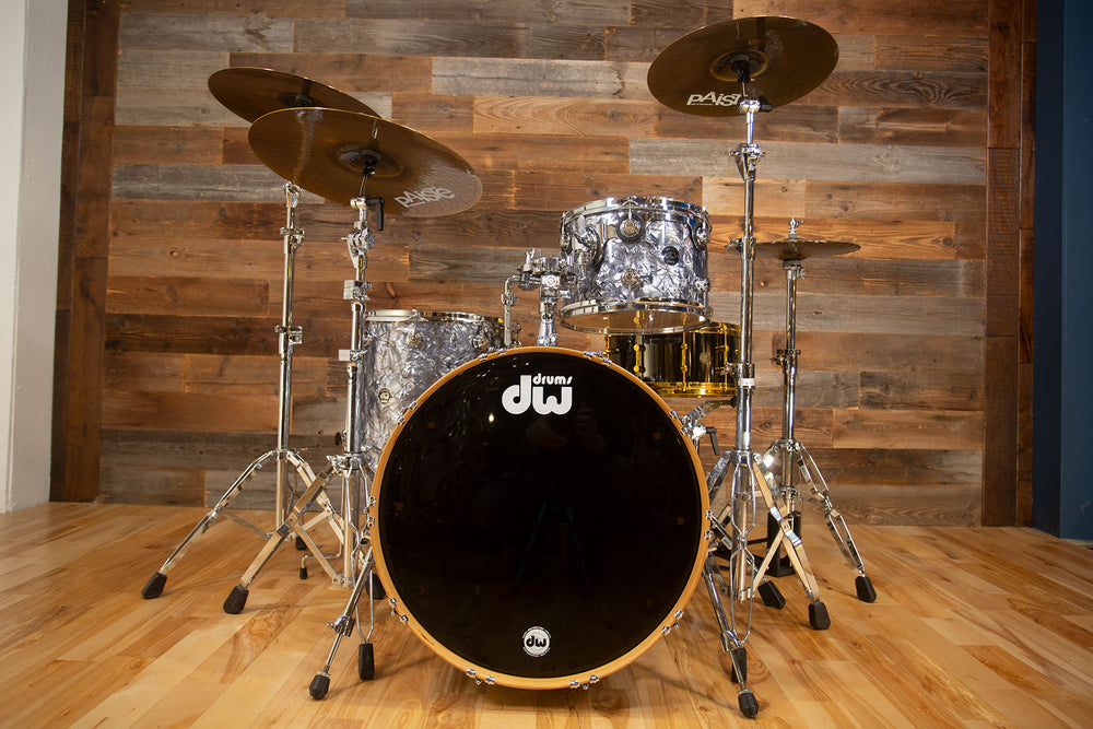 Three piece discount drum set