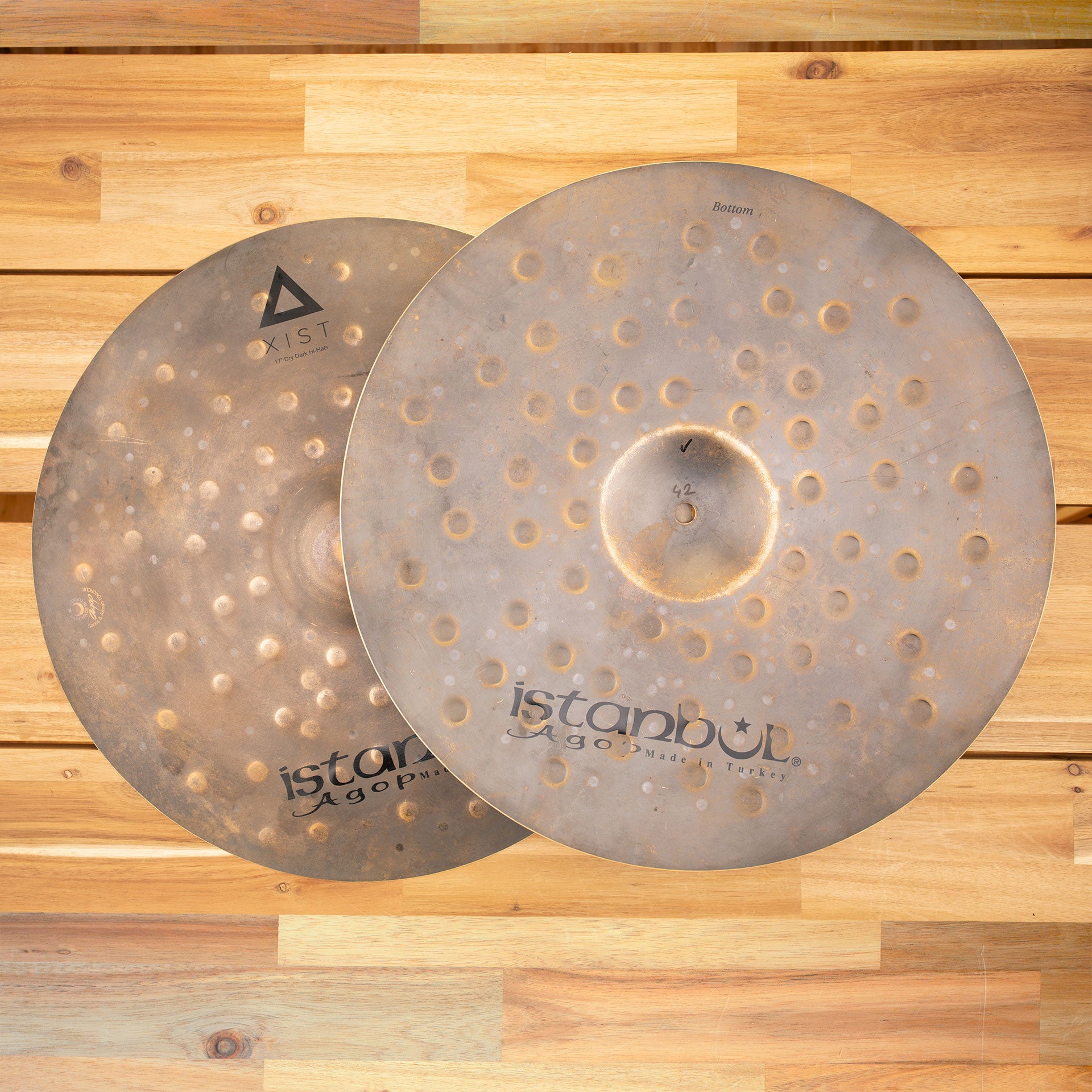 ISTANBUL AGOP 17 XIST DRY DARK HI HAT CYMBALS Drumazon
