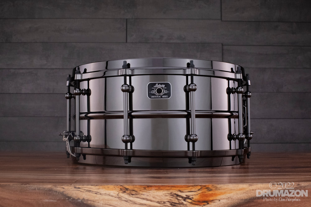 LUDWIG 14 X 6.5 UNIVERSAL BRASS SNARE DRUM BLACK TO BLACK Drumazon