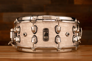 MAPEX BLACK PANTHER HERITAGE 14 X 6 5 PLY MAPLE SNARE DRUM, WHITE STRATA