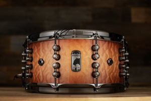 MAPEX BLACK PANTHER DESIGN LAB 14 X 6.5 VERSATUS MAPLE / MAHOGANY RUSS MILLER SIGNATURE SNARE DRUM, PEACH BURL BURST - EX-VIDEO SNARE