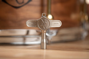 NOBLE & COOLEY MAGNETIC DRUM KEY MISTY NICKEL