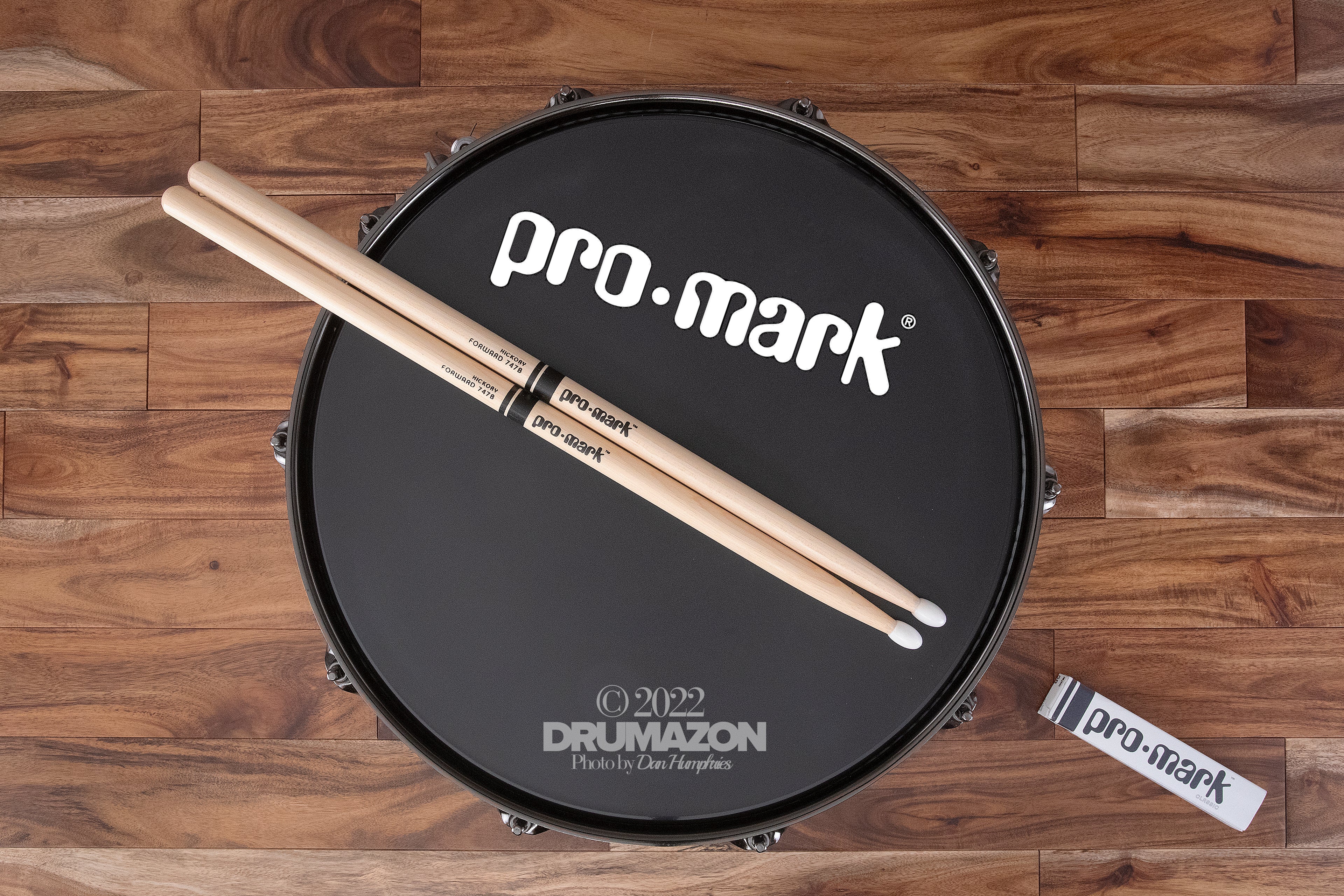 PROMARK CLASSIC FORWARD 747B SUPER ROCK HICKORY NYLON TIP DRUM STICK Drumazon